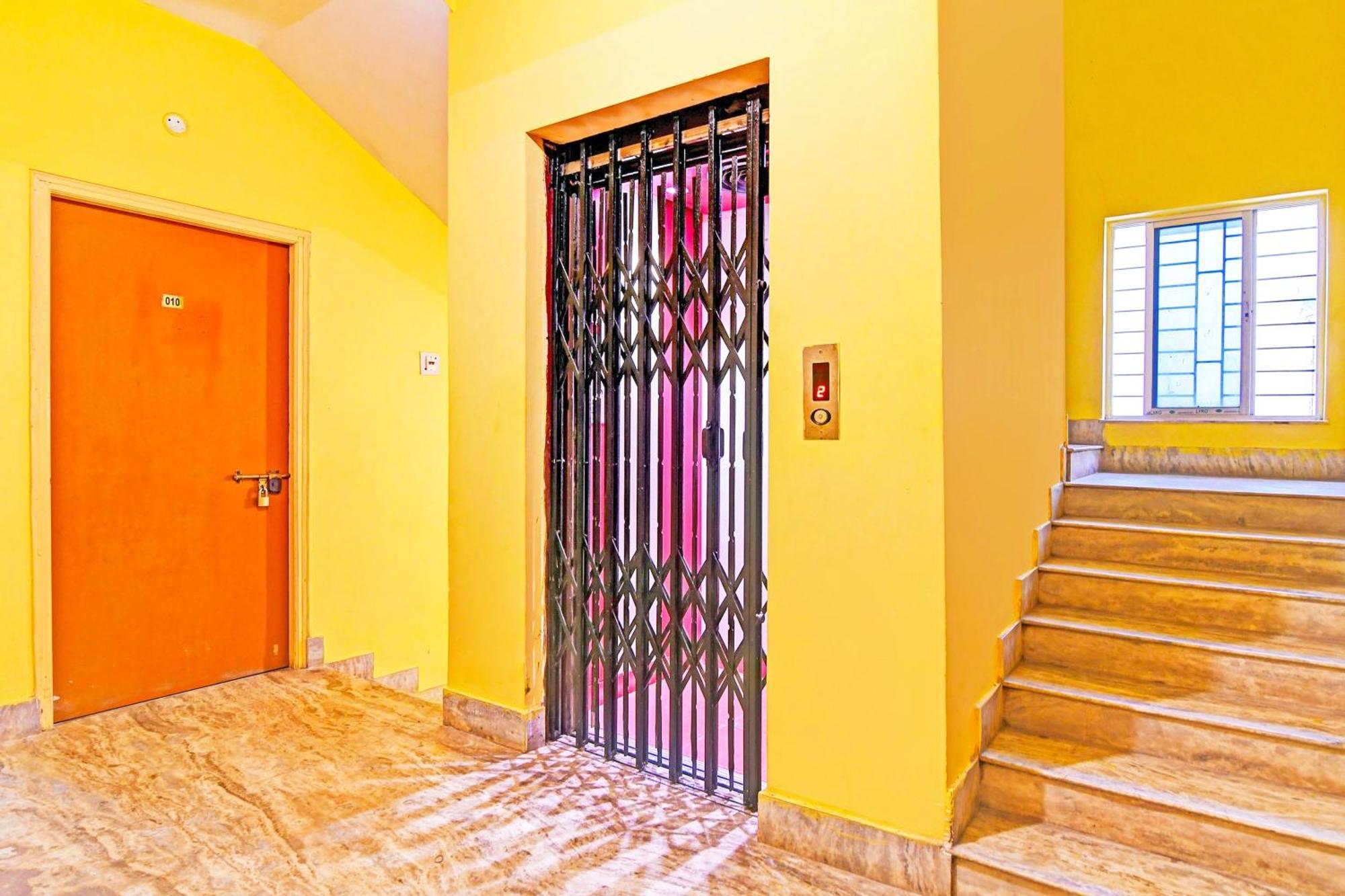 Hotel O Laxmi Bhawan โกลกาตา ภายนอก รูปภาพ